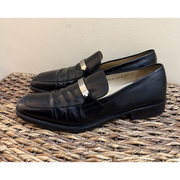 SALVATORE FERRAGAMO \